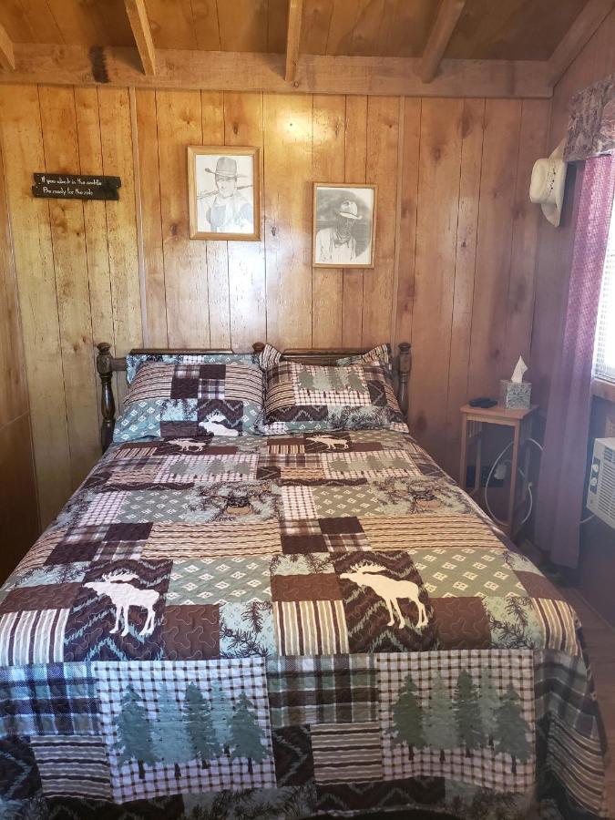 Stampede Rv B&B 툼스톤 외부 사진