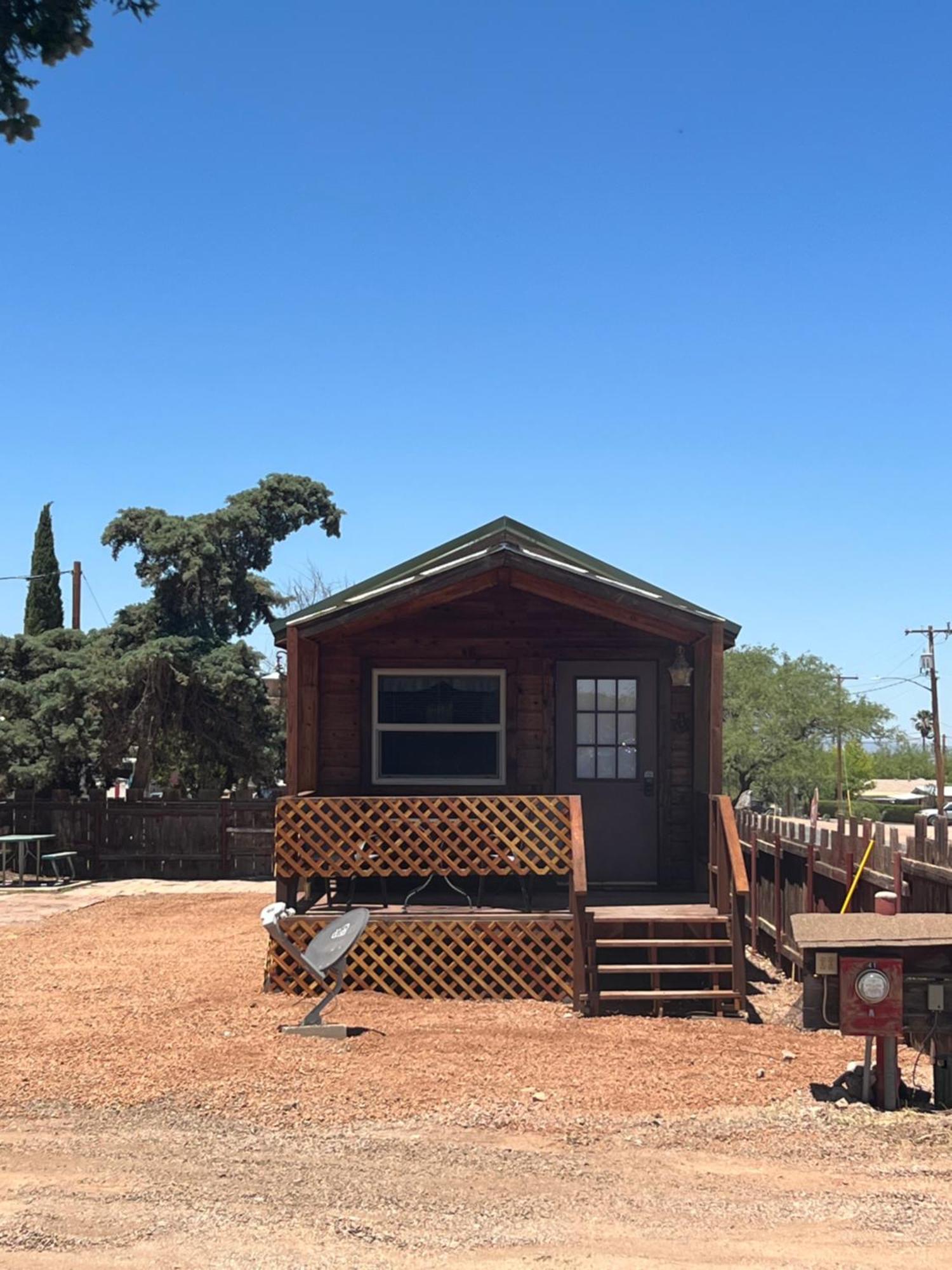 Stampede Rv B&B 툼스톤 외부 사진