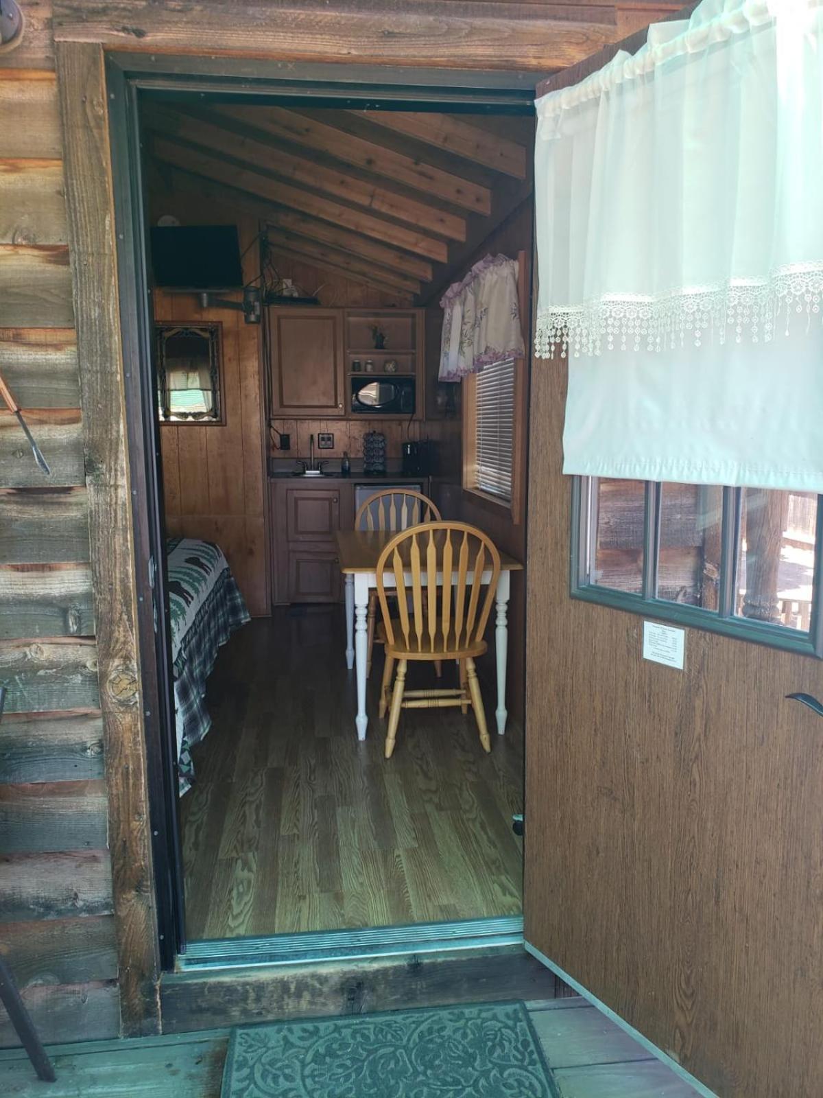 Stampede Rv B&B 툼스톤 외부 사진
